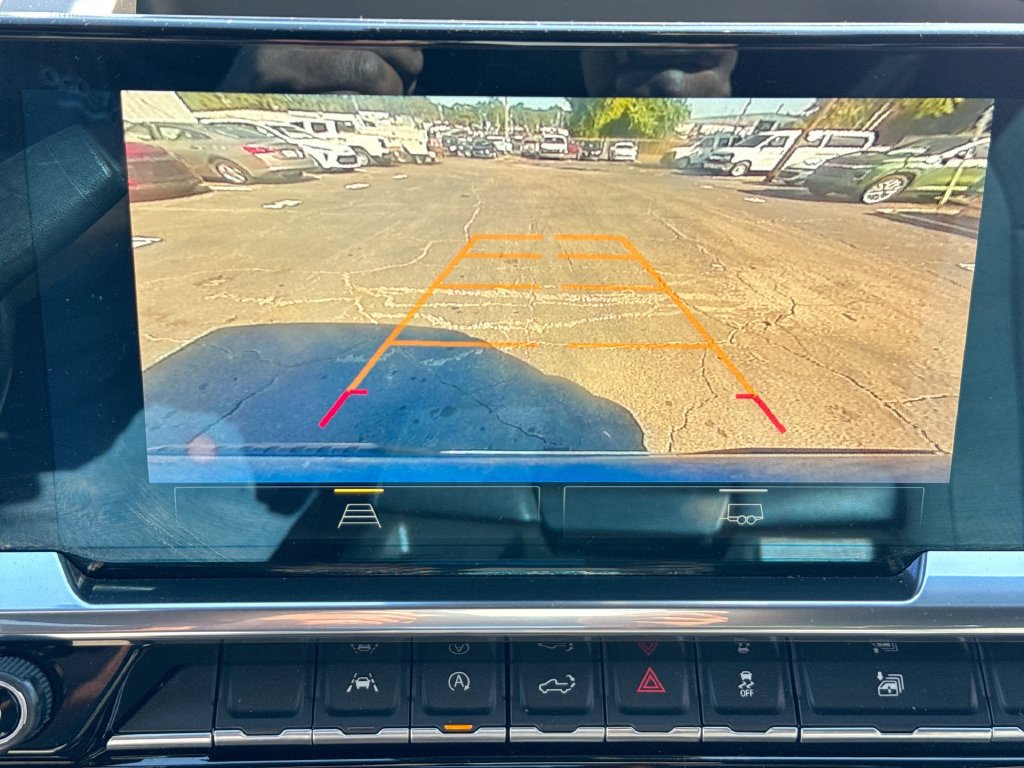 Used 2022 Chevrolet Silverado 1500 LT RWD image 28