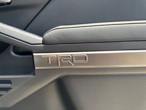 Used 2026 Toyota Tacoma TRD Off-Road AWD/4WD image 15