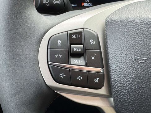 New 2026 Ford Explorer Active AWD/4WD image 18