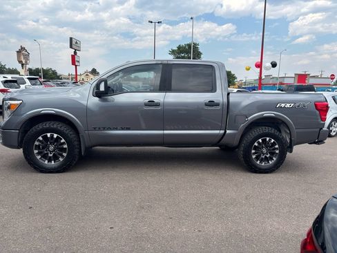 Used 2019 Nissan Titan PRO-4X w/ Pro-4x Convenience Package AWD/4WD image 4