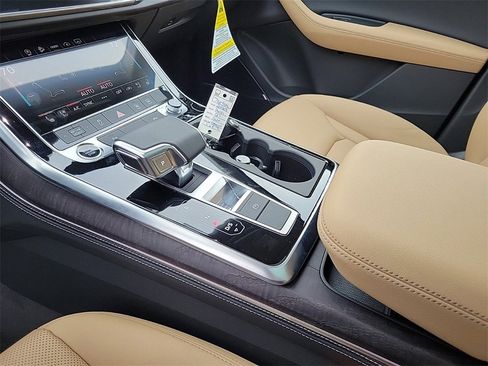 Used 2025 Audi Q7 2.0T Premium Plus w/ Premium Plus Package image 33