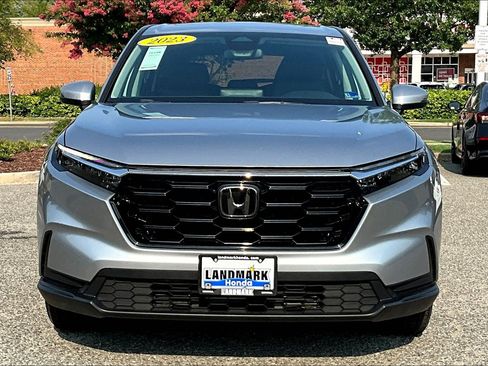 Used 2023 Honda CR-V EX image 3