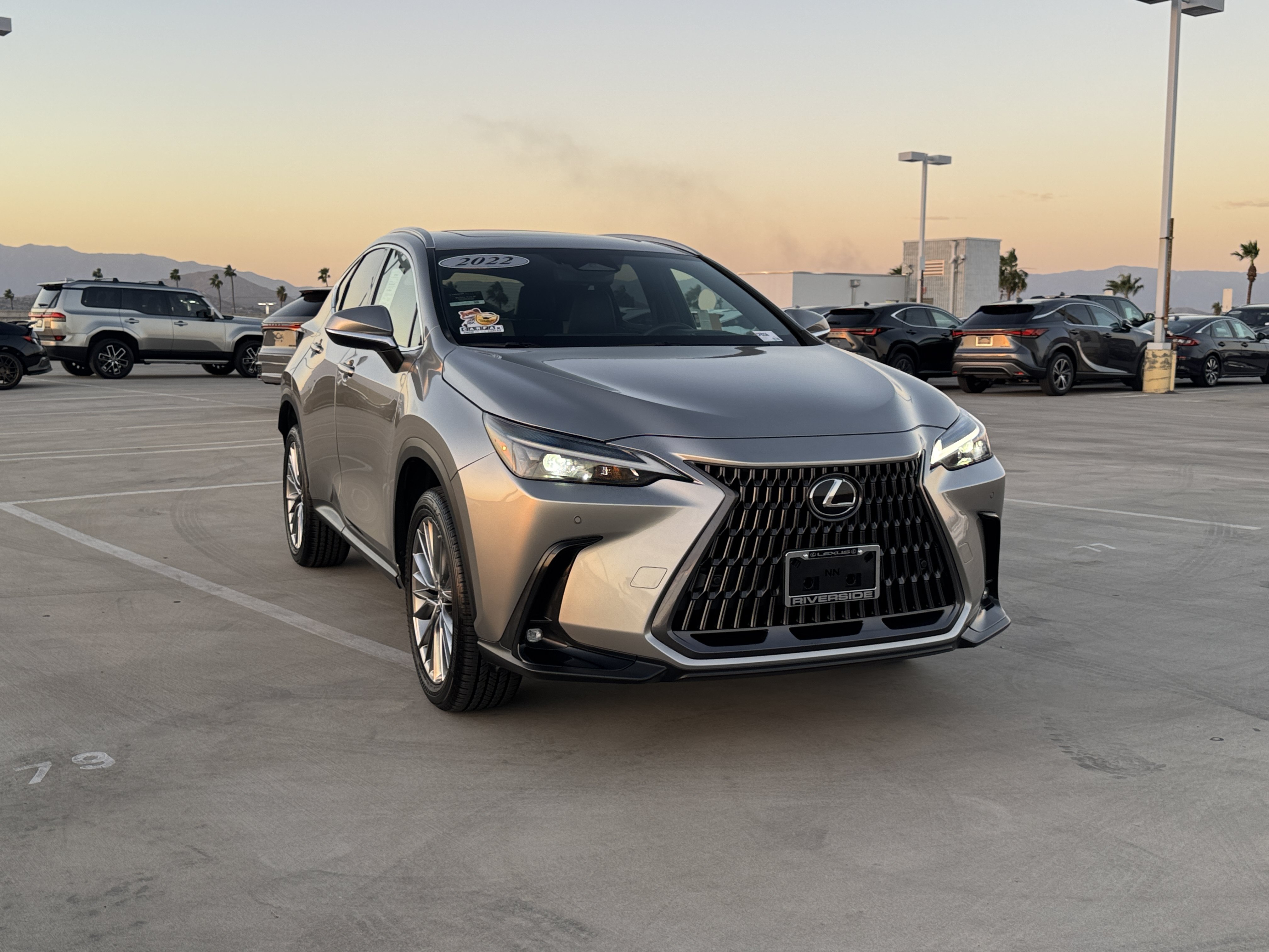 Certified 2022 Lexus NX 350h AWD image 2