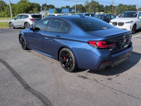 Used 2023 BMW M550i xDrive w/ Shadowloine Package AWD/4WD image 4