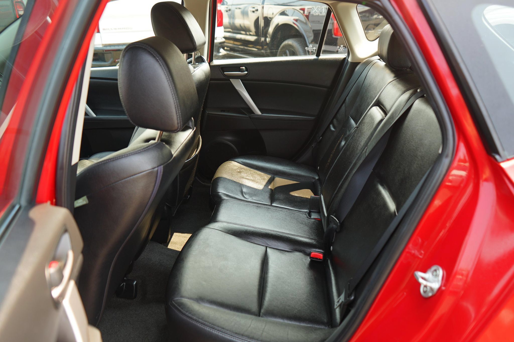Used 2011 MAZDA MAZDA3 s Grand Touring w/ Tech Pkg FWD image 15