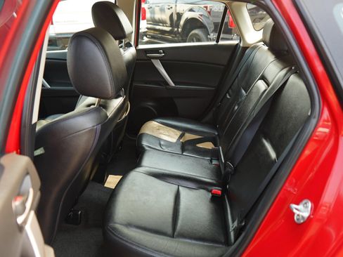 Used 2011 MAZDA MAZDA3 s Grand Touring w/ Tech Pkg FWD image 15
