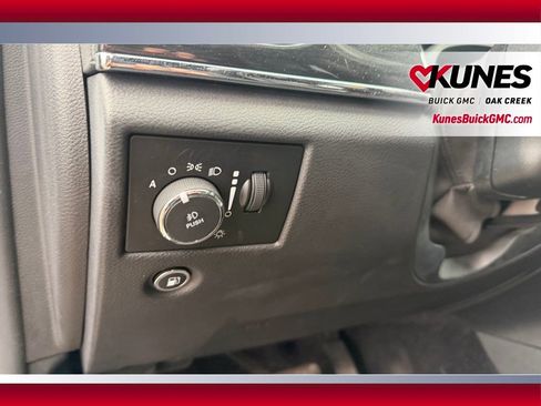 Used 2018 Jeep Grand Cherokee Trailhawk w/ Trailhawk Luxury Group AWD/4WD image 11