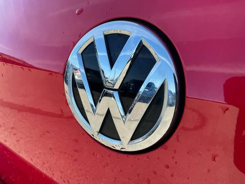 Used 2016 Volkswagen GTI Autobahn w/ Lighting Package (SEL) image 16