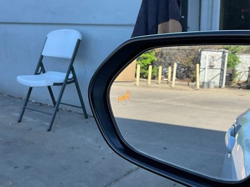 Used 2025 Toyota Camry LE image 19