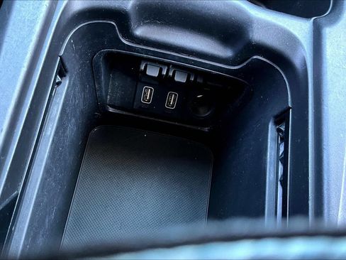Used 2019 Honda CR-V EX image 16