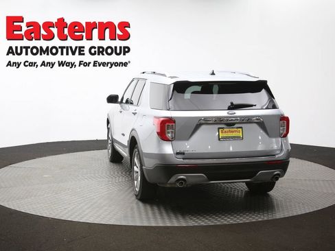 Used 2023 Ford Explorer Limited AWD/4WD image 70
