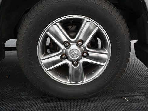 Used 2006 Lexus LX 470 4WD image 53