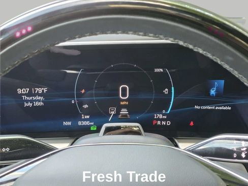 Used 2023 Cadillac Lyriq AWD image 16