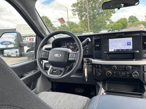 Used 2026 Ford F350 XLT AWD/4WD image 34