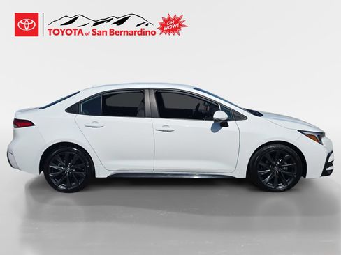 Certified 2025 Toyota Corolla SE w/ Convenience Package FWD image 6