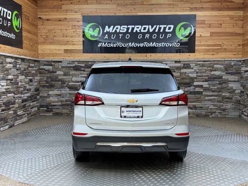 Used 2022 Chevrolet Equinox LT AWD/4WD image 9