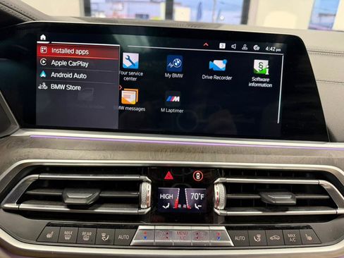 Used 2021 BMW X5 xDrive40i w/ M Sport Package image 31