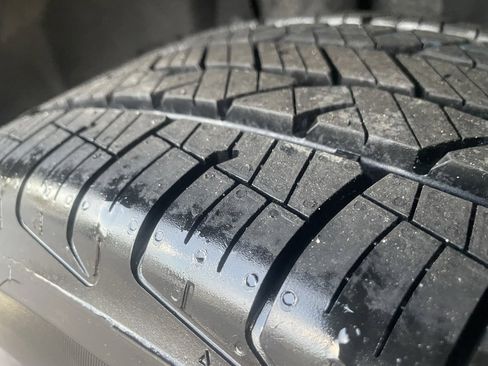 Used 2024 Toyota RAV4 LE image 10