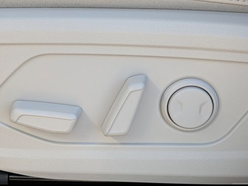 New 2026 Kia Sorento S FWD image 25