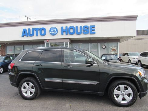 Used 2011 Jeep Grand Cherokee Laredo AWD/4WD image 6
