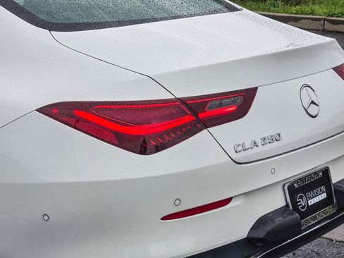 Certified 2025 Mercedes-Benz CLA 250 4MATIC image 10