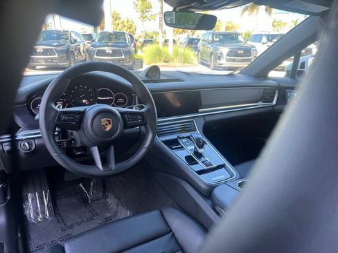Used 2023 Porsche Panamera Platinum Edition RWD image 7