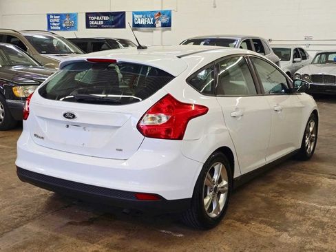 Used 2014 Ford Focus SE w/ SE Winter Package FWD image 12