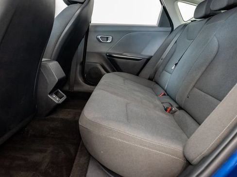Used 2025 Kia K4 FWD image 24