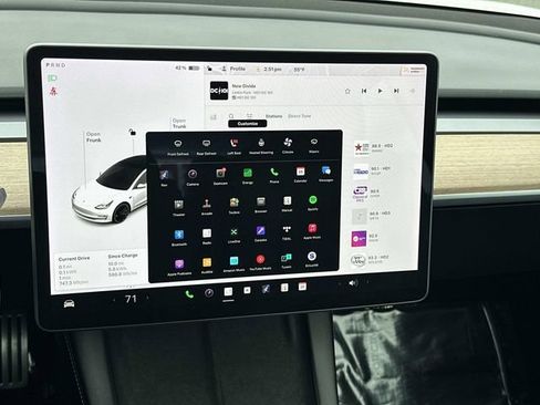 Used 2021 Tesla Model 3 Performance image 19