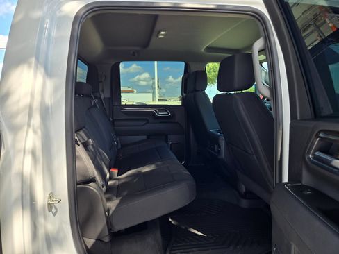 Certified 2025 Chevrolet Silverado 2500 LT w/ Texas Edition AWD/4WD image 22