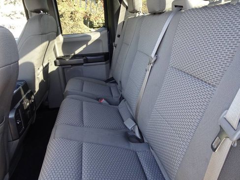 Used 2015 Ford F150 XLT w/ Equipment Group 302A Luxury image 19