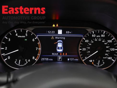 Used 2023 Nissan Altima 2.5 SL FWD image 18