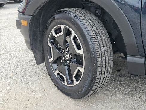 Certified 2023 Ford Bronco Sport Outer Banks w/ Tech Package image 33