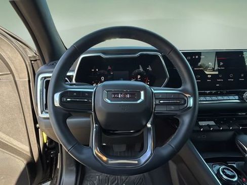 Used 2024 GMC Canyon Elevation w/ Convenience Package image 11