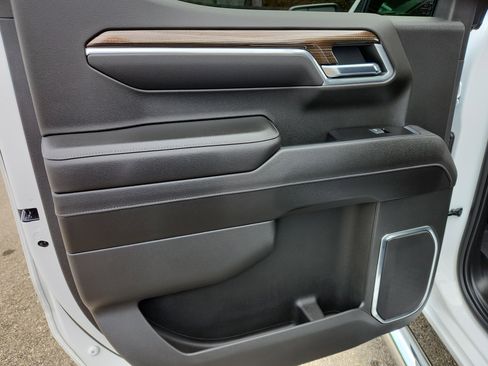 Used 2022 Chevrolet Silverado 1500 LT w/ All Star Edition Plus image 37