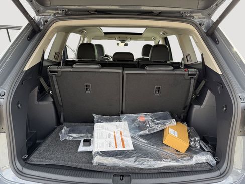 New 2026 Volkswagen Atlas SEL Premium R-Line AWD/4WD image 13