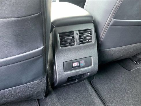 Used 2022 Mitsubishi Outlander SEL AWD/4WD image 30