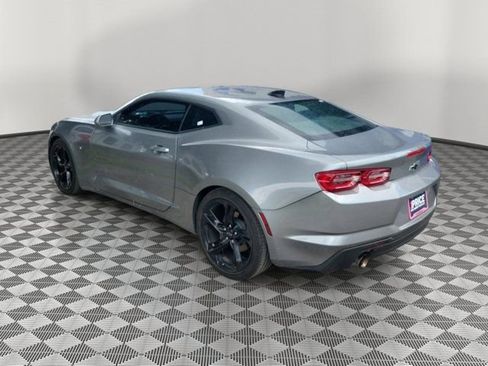 Used 2024 Chevrolet Camaro LT w/ Technology Package RWD image 3