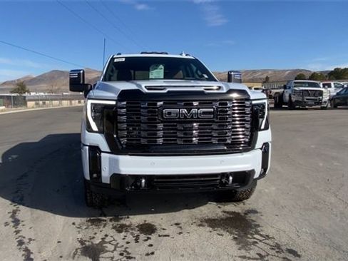 New 2026 GMC Sierra 3500 Denali Ultimate image 3