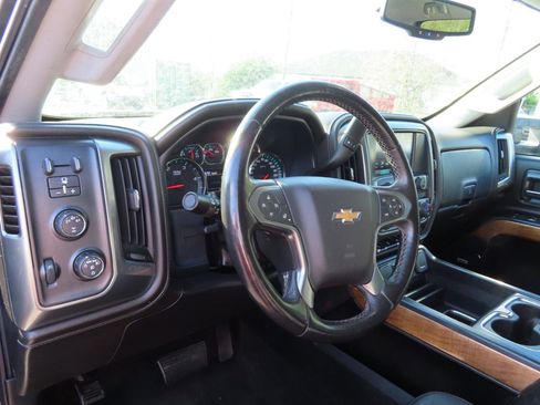 Used 2016 Chevrolet Silverado 2500 LTZ w/ Duramax Plus Package image 31