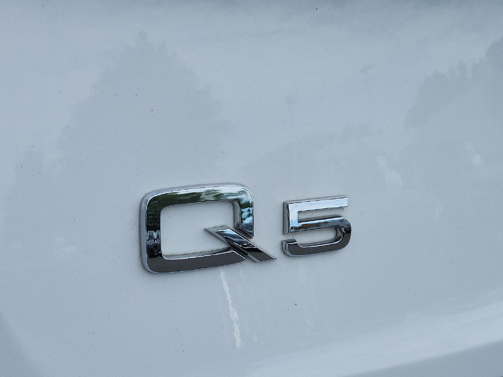 Used 2019 Audi Q5 2.0T Premium Plus w/ Convenience Package AWD/4WD image 30