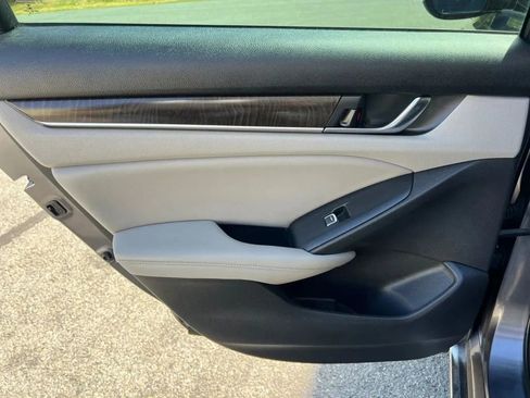 Used 2019 Honda Accord EX-L image 23