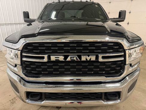 Certified 2022 RAM 2500 Big Horn w/ Snow Chief Group AWD/4WD image 3