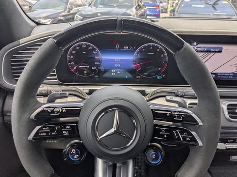 Certified 2024 Mercedes-Benz GLS 63 AMG 4MATIC image 17