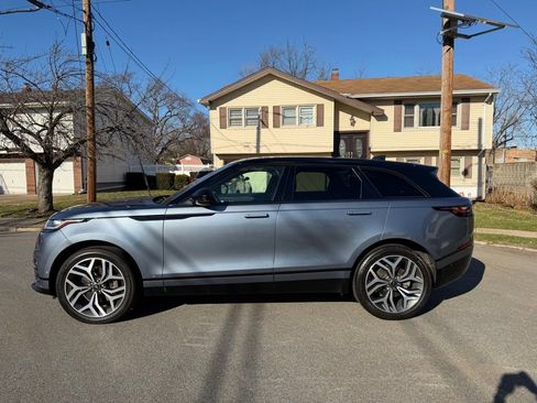 Used 2019 Land Rover Range Rover Velar R-Dynamic SE AWD/4WD image 4