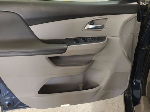 Used 2015 Honda Odyssey EX-L image 21