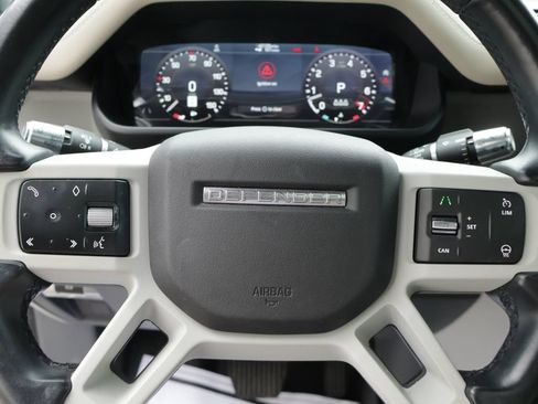 Used 2022 Land Rover Defender 110 X-Dynamic SE AWD/4WD image 25