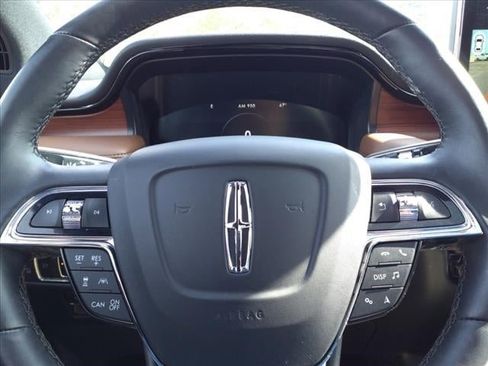 New 2022 Lincoln Nautilus Reserve w/ Equipment Group 201A image 47