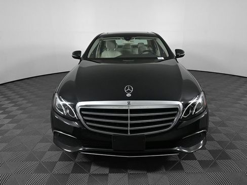 Certified 2017 Mercedes-Benz E 300 4MATIC image 34