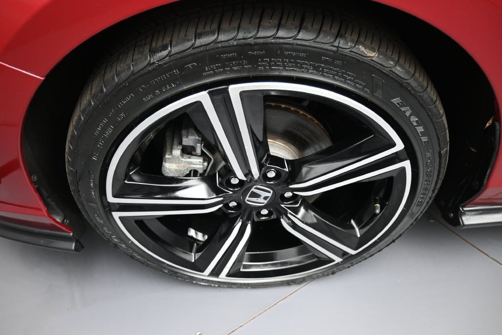 Certified 2025 Honda Accord Sport image 12